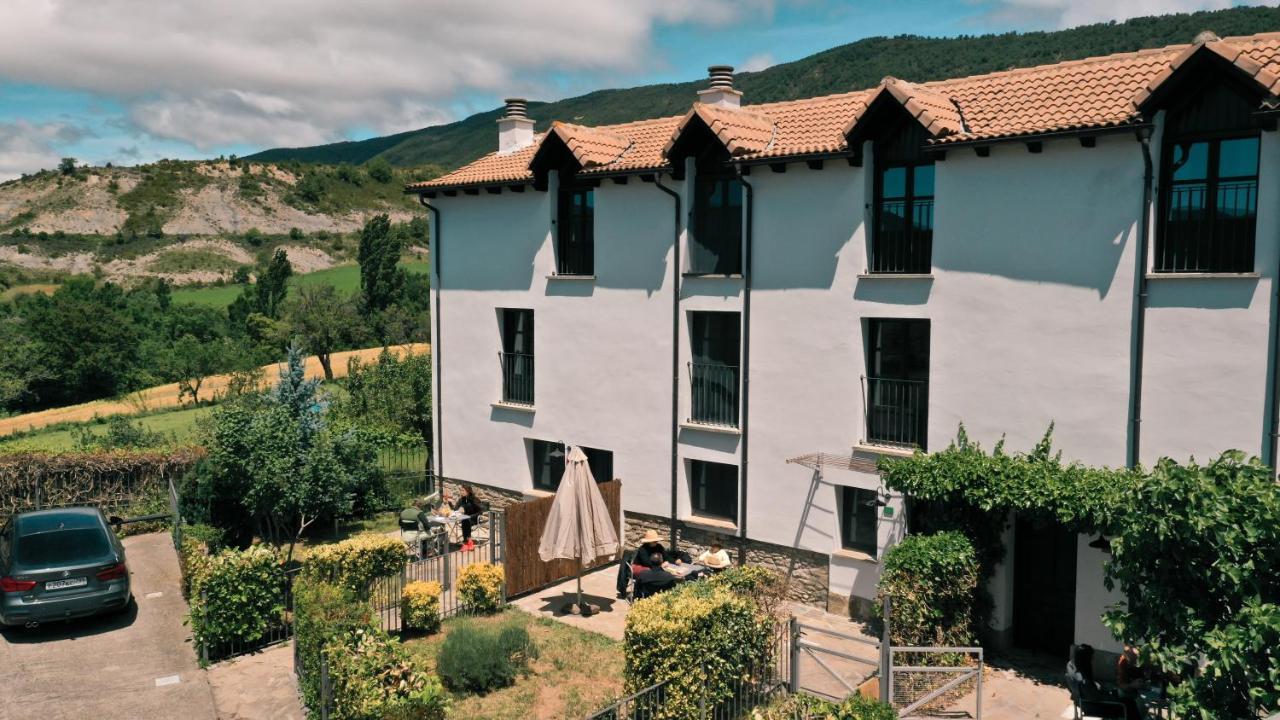 Casas Pirineos Leilighet Sabiñánigo Eksteriør bilde
